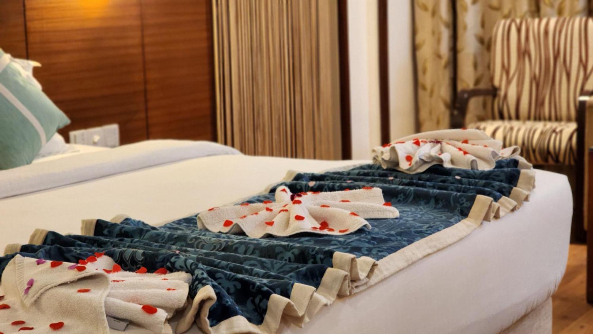 Hotel Royal Ark - Kasauli Esterno foto
