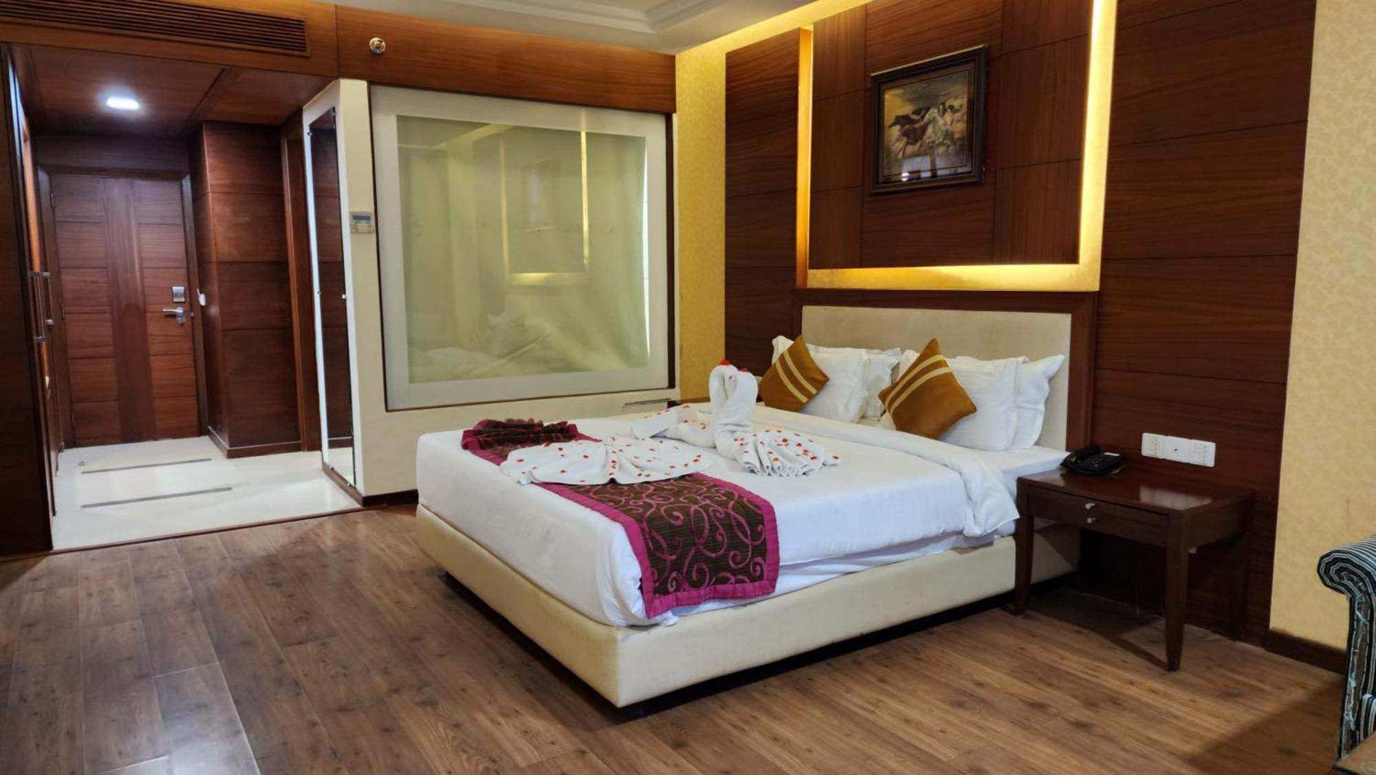 Hotel Royal Ark - Kasauli Esterno foto