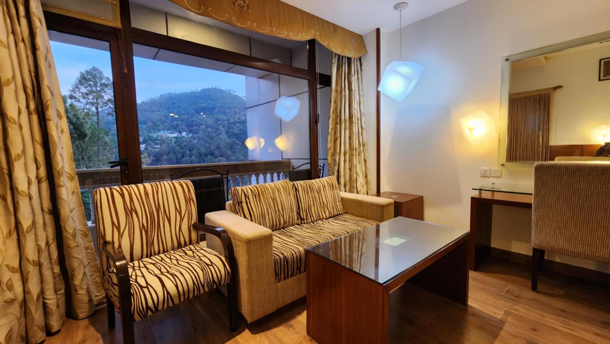 Hotel Royal Ark - Kasauli Esterno foto
