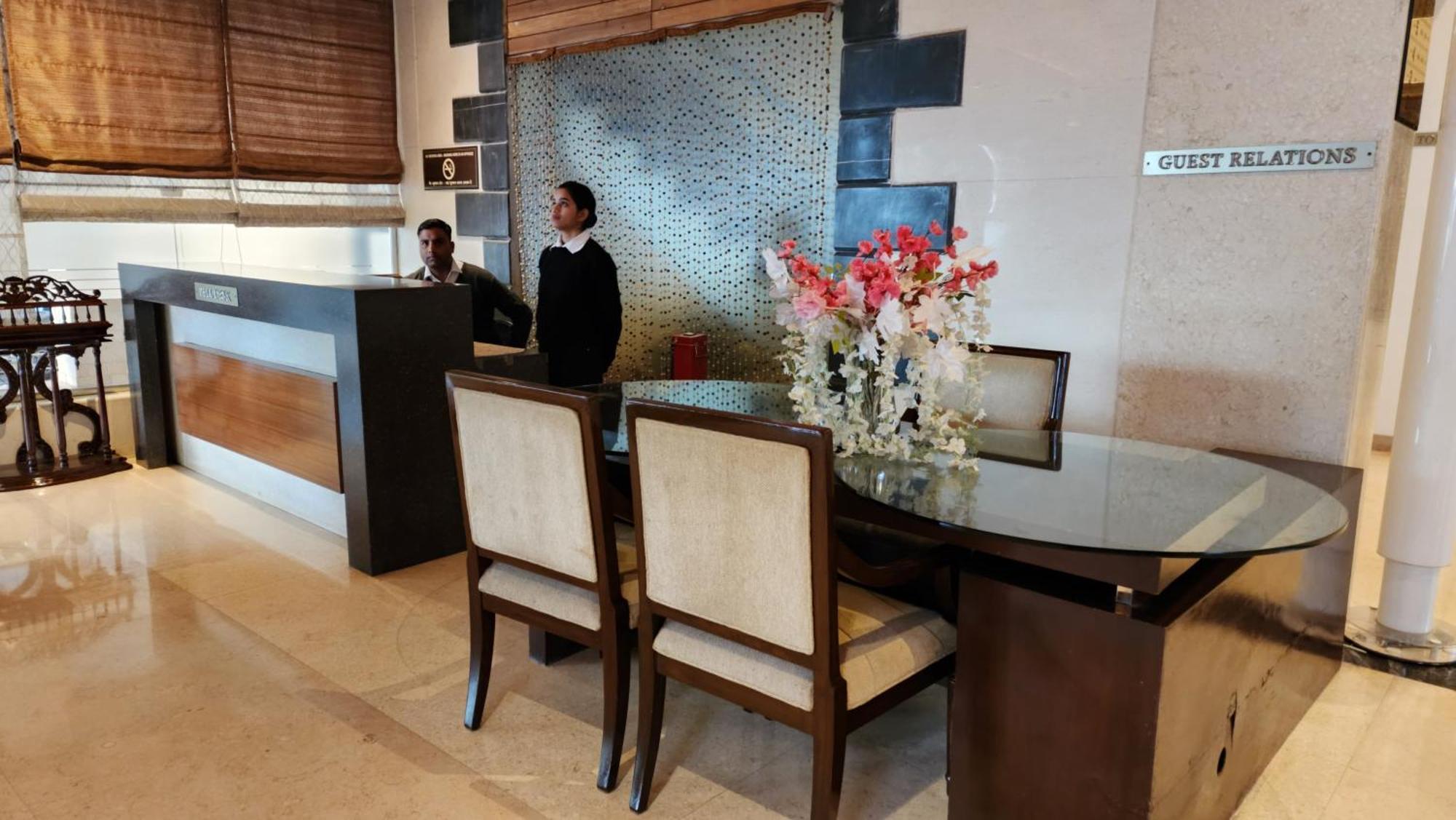 Hotel Royal Ark - Kasauli Esterno foto